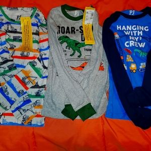 Children's Place long sleeve pajama top 5T boys
